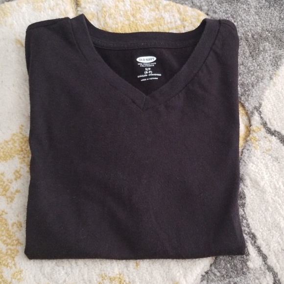 Black V neckT-shirt - Picture 2 of 3